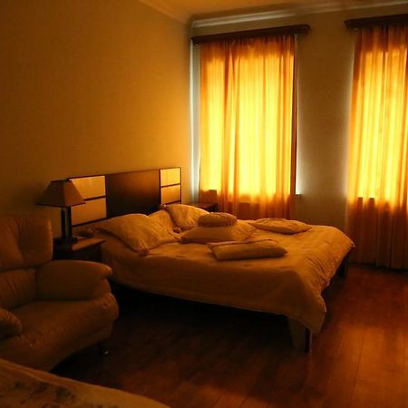 יירבאן Inter Boutique Hotel מראה חיצוני תמונה