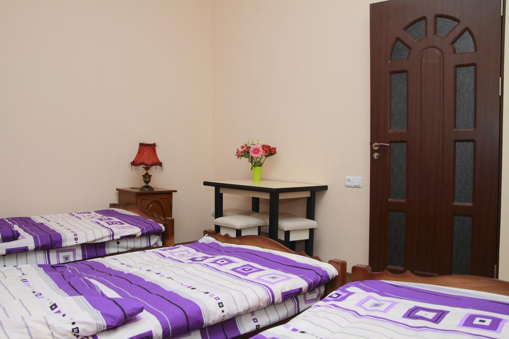 יירבאן Inter Boutique Hotel חדר תמונה